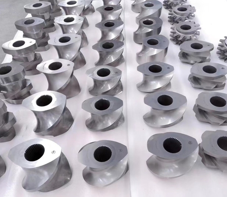 LCM230 عناصر المسامير للخزف لصنع PP و PE بواسطة Joiner Machinery Co.