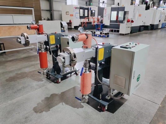 قدرة 5.5KW 600rpm مزود جانبية البرميل الصلب سبيكة للثنائي المسمار محطات